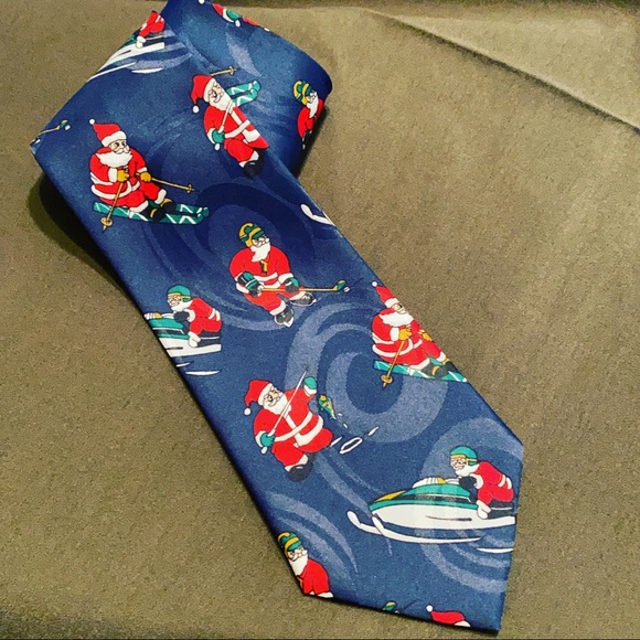 Santa Tie - Picture 1 of 2